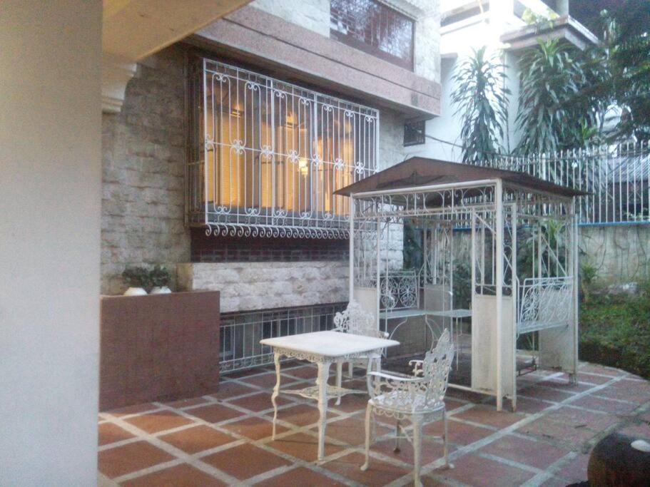 Big House In Quezon City Manille Extérieur photo