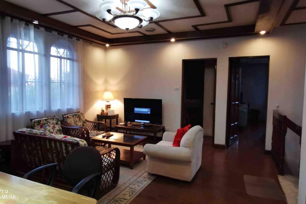 Big House In Quezon City Manille Extérieur photo