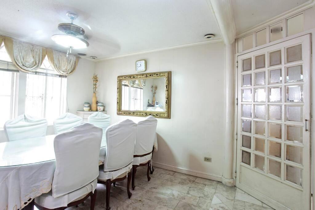 Big House In Quezon City Manille Extérieur photo