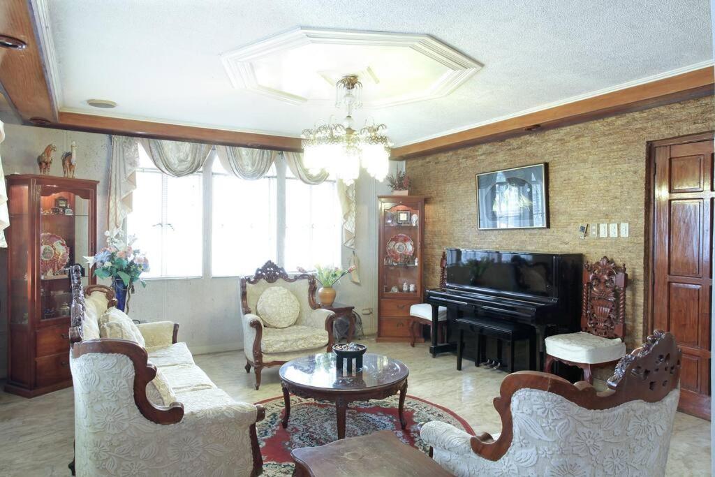 Big House In Quezon City Manille Extérieur photo